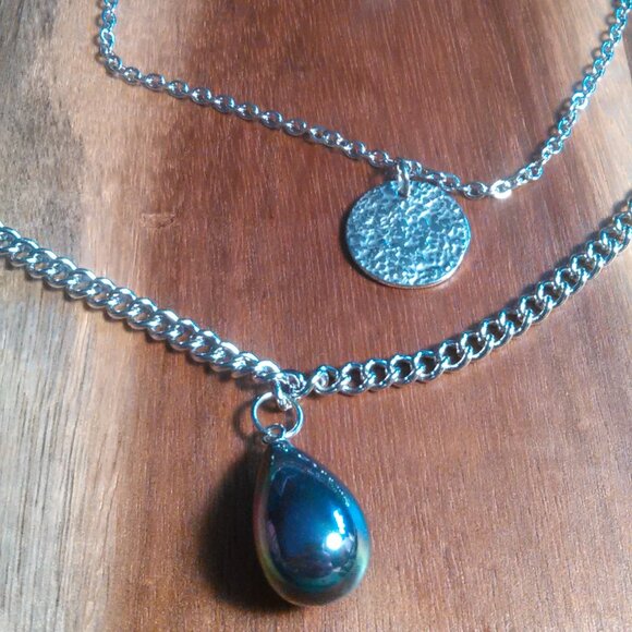 Peacock Color Shell Pearl Stainless Steel Four Layer Chain Necklace - Picture 5 of 12